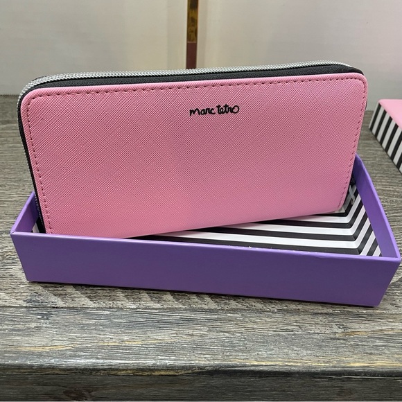 Marc Tetro Pink Wallet Terrier Dog Design. NWT. In box. - Picture 2 of 10